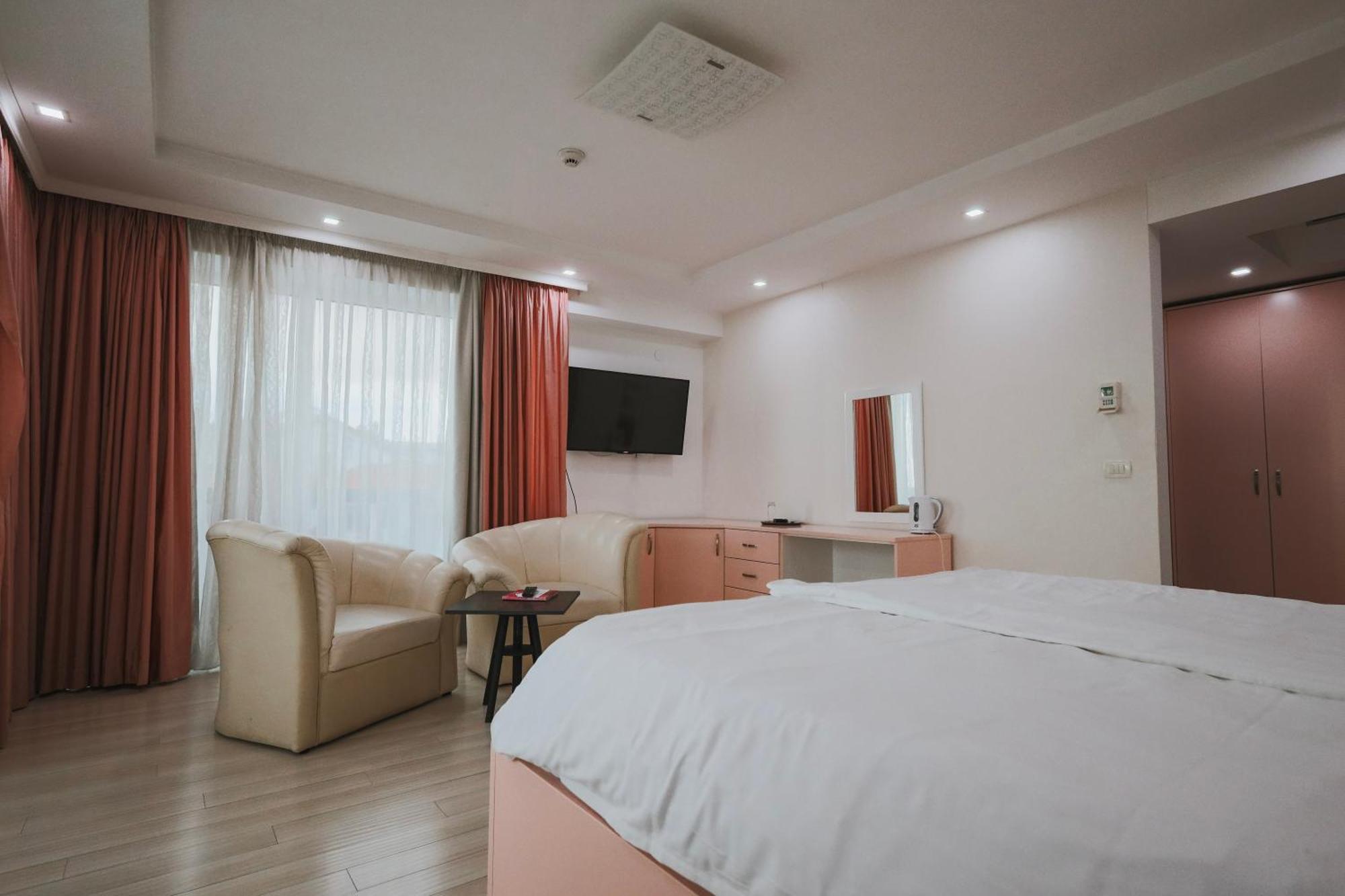 Mr.I Boutique Hotel&Bar Ohrid Extérieur photo